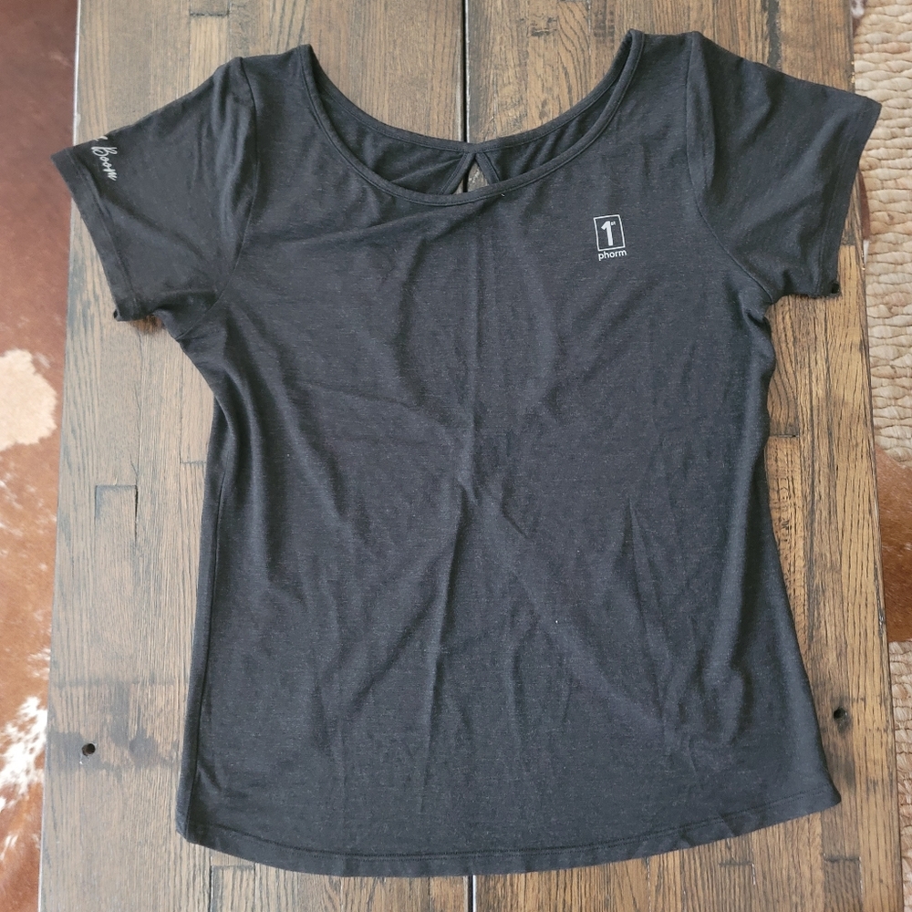 1st Phorm athletic top.